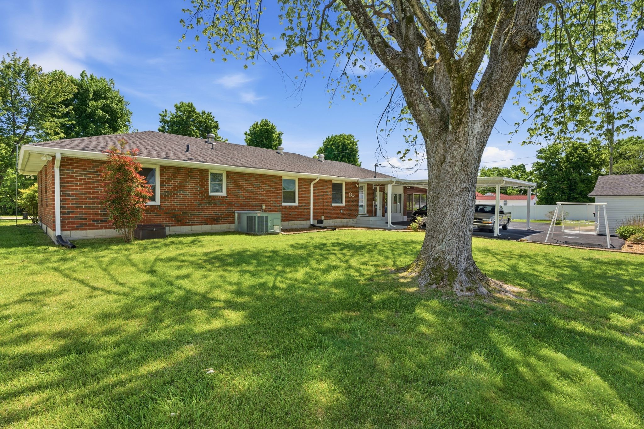 2678 Highway 41, S Greenbrier TN 37073
