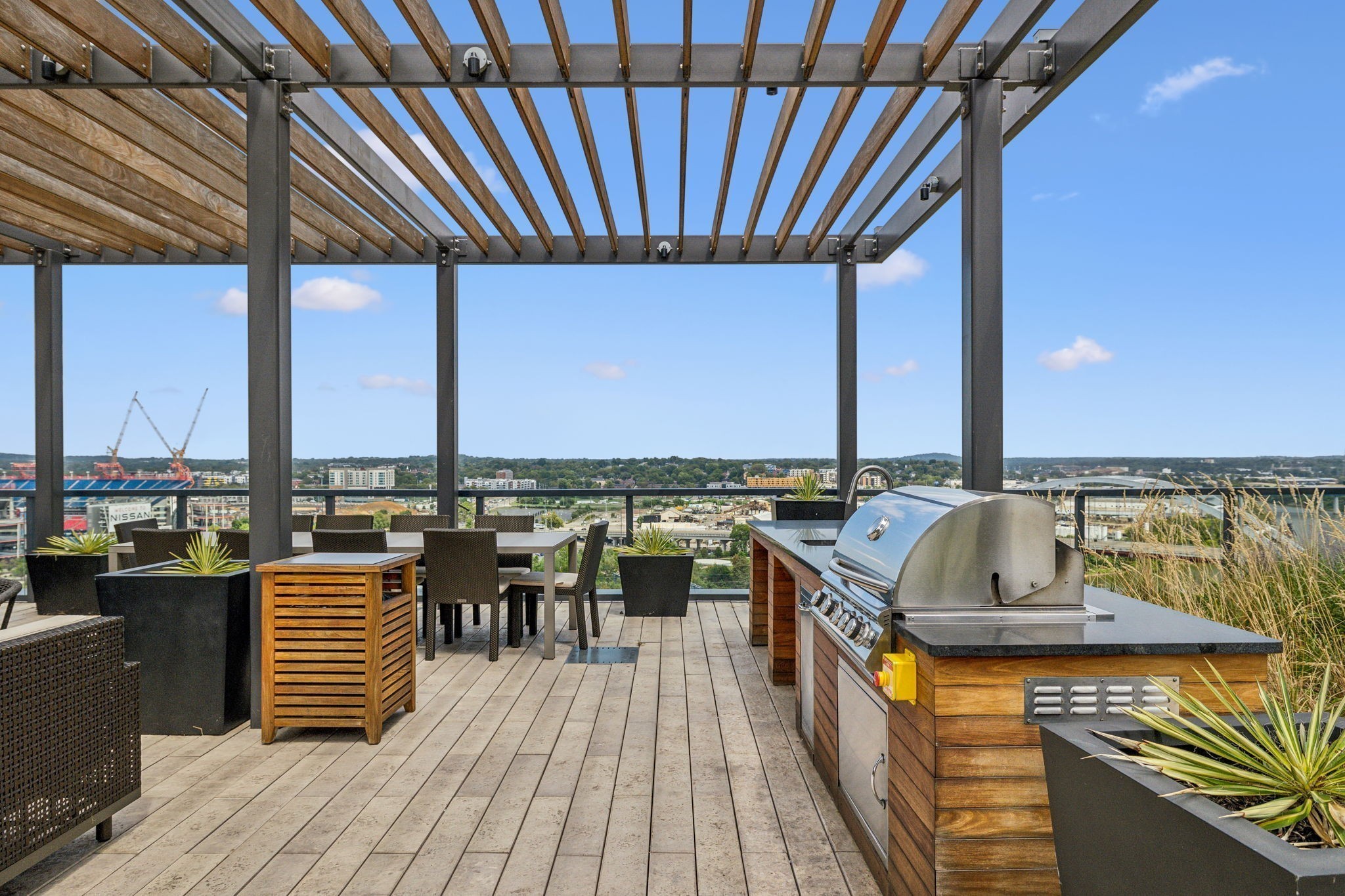 160 2nd Ave, S Nashville TN 37201