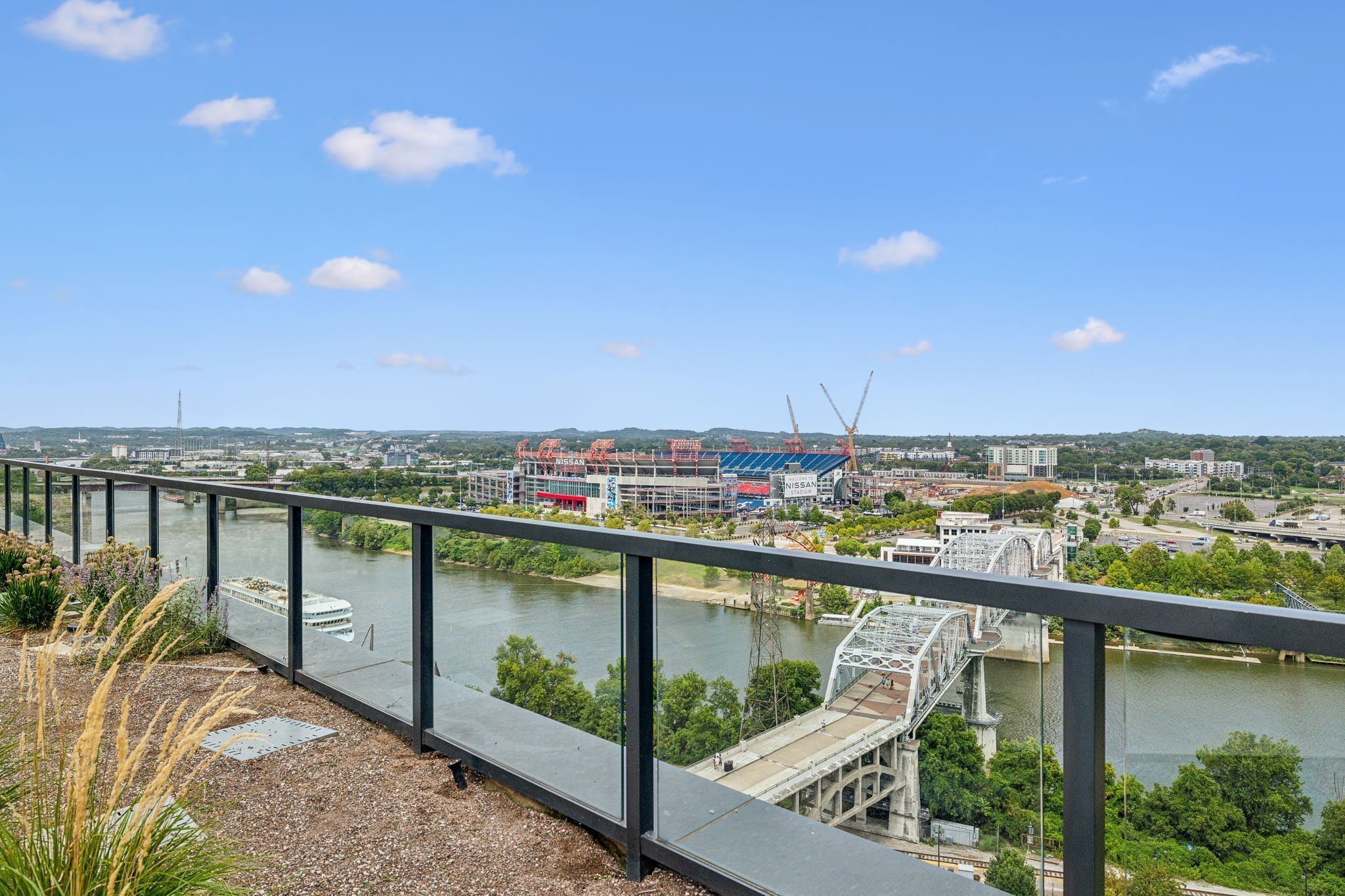 160 2nd Ave, S Nashville TN 37201