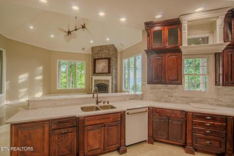 431 Thomas Loop Road Sevierville TN 37876