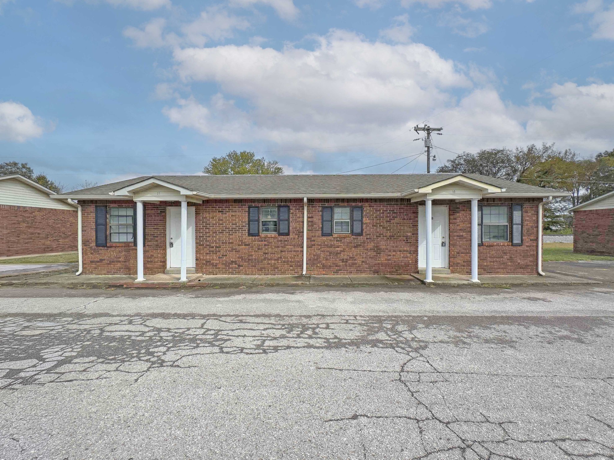 404 Thompsonville Lane #10 Oak Grove KY 42262