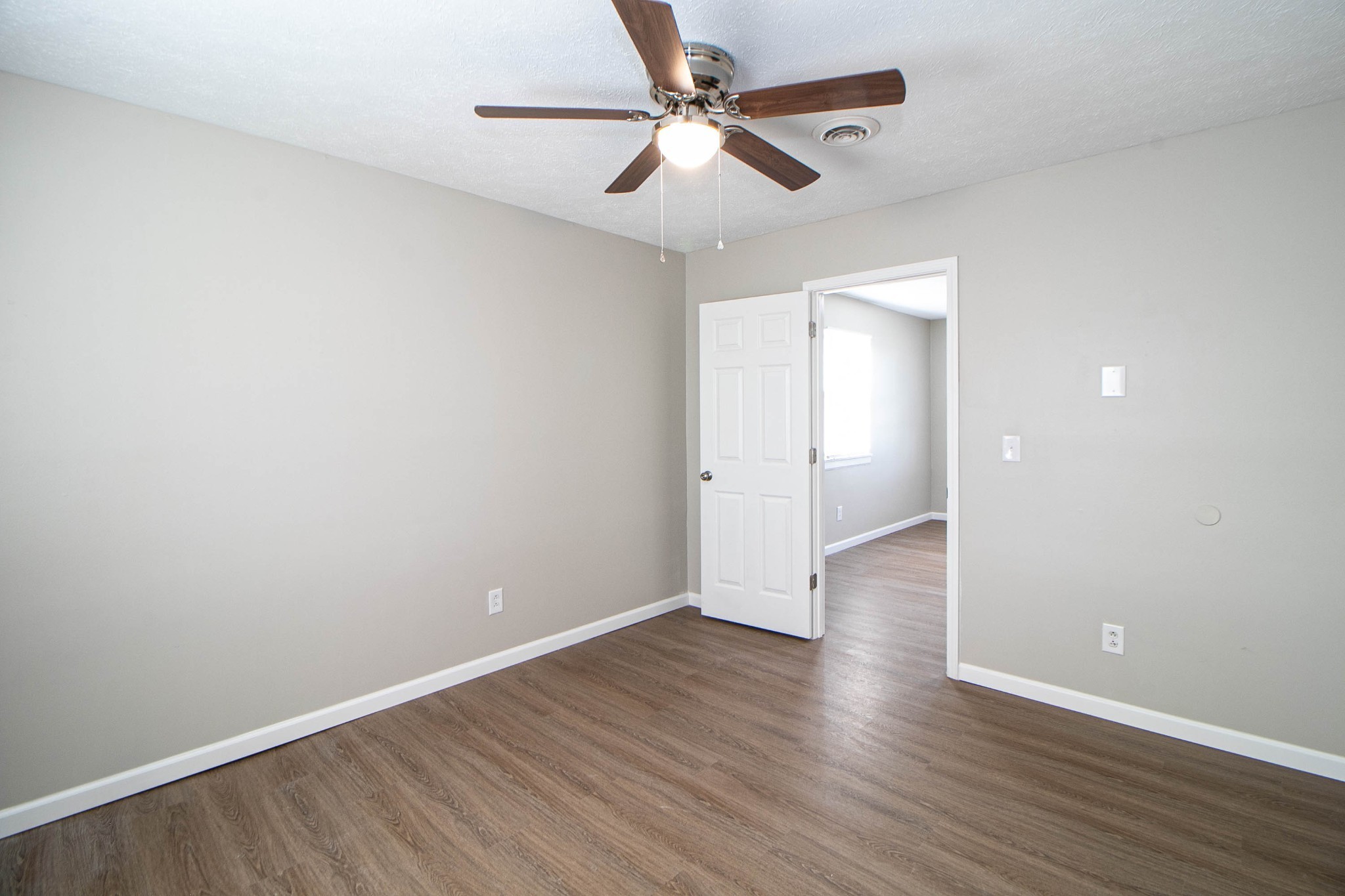 404 Thompsonville Lane #10 Oak Grove KY 42262