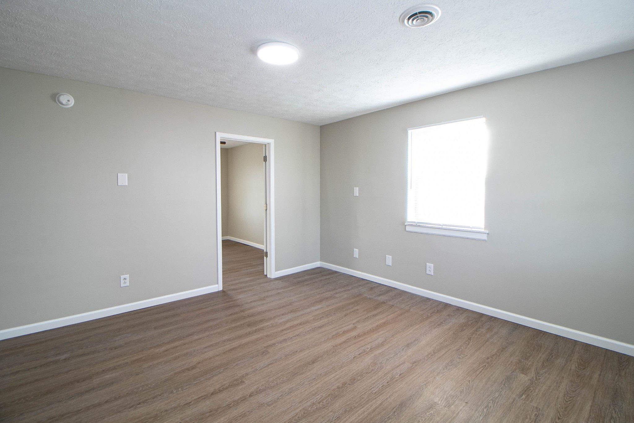 404 Thompsonville Lane #10 Oak Grove KY 42262