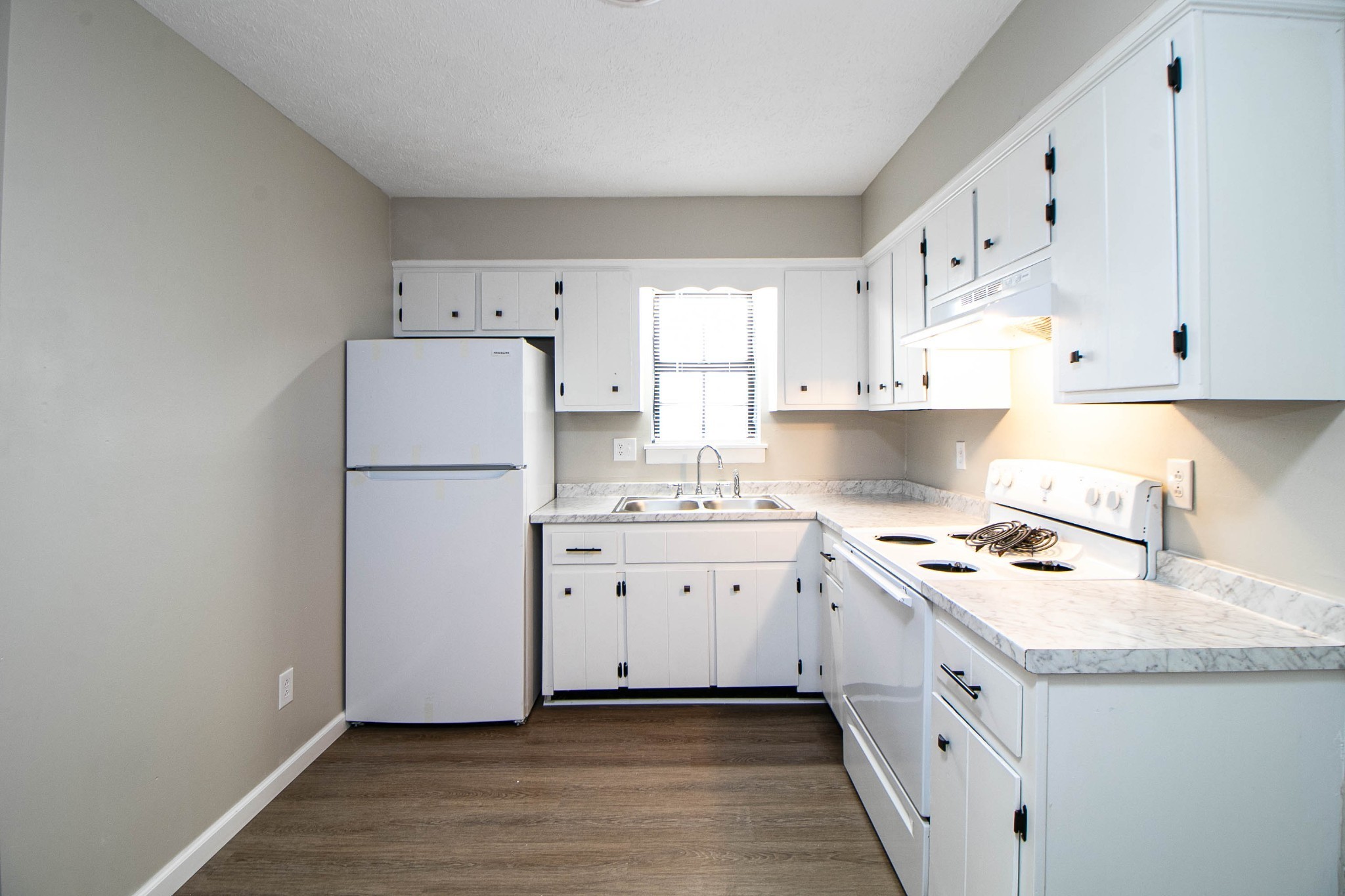 404 Thompsonville Lane #10 Oak Grove KY 42262