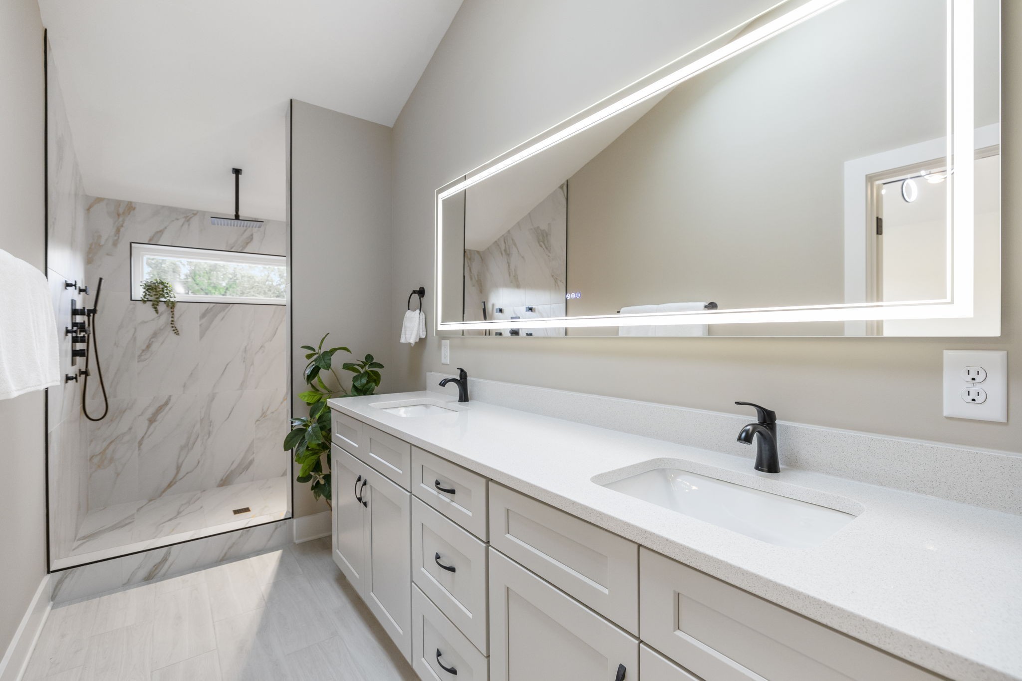 1117B Chester Avenue Nashville TN 37206