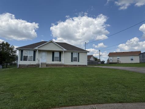 261 N Bombay Court Clarksville TN 37042