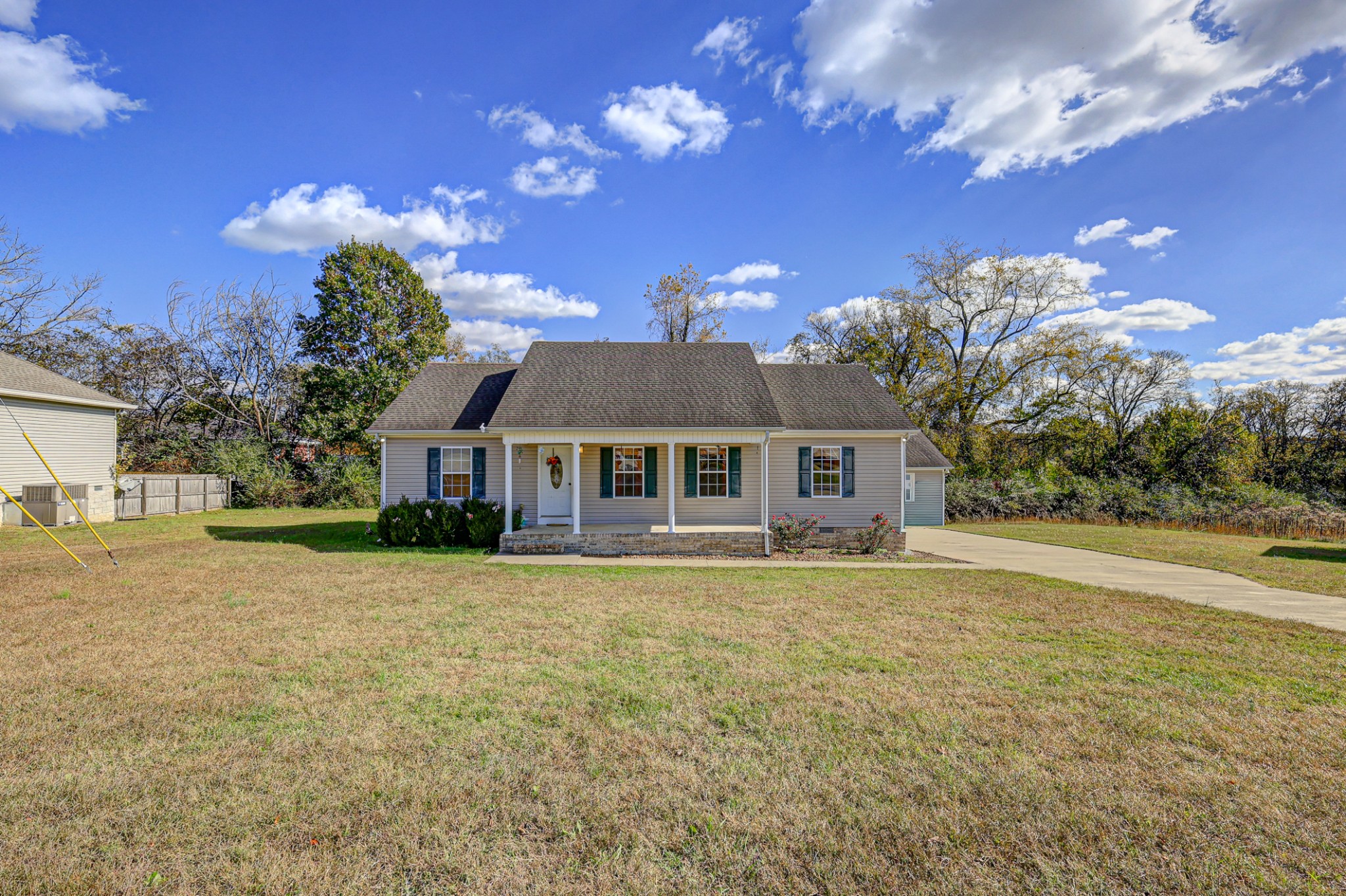 25 Crestview Court Hartsville TN 37074