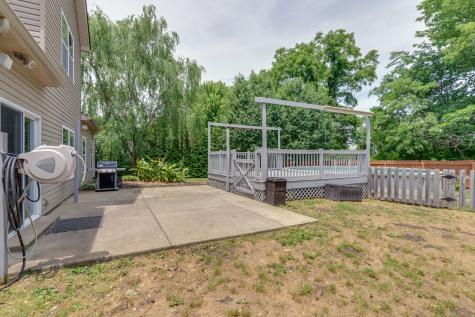 204 Blossom Court White House TN 37188