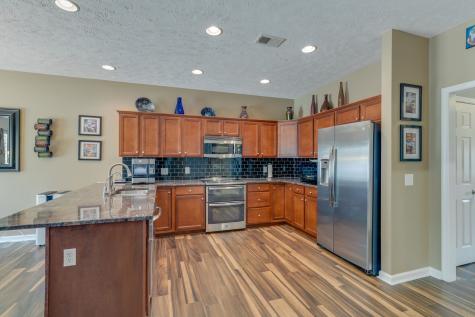 204 Blossom Court White House TN 37188