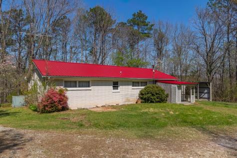 348 Spring Creek Road Westpoint TN 38486