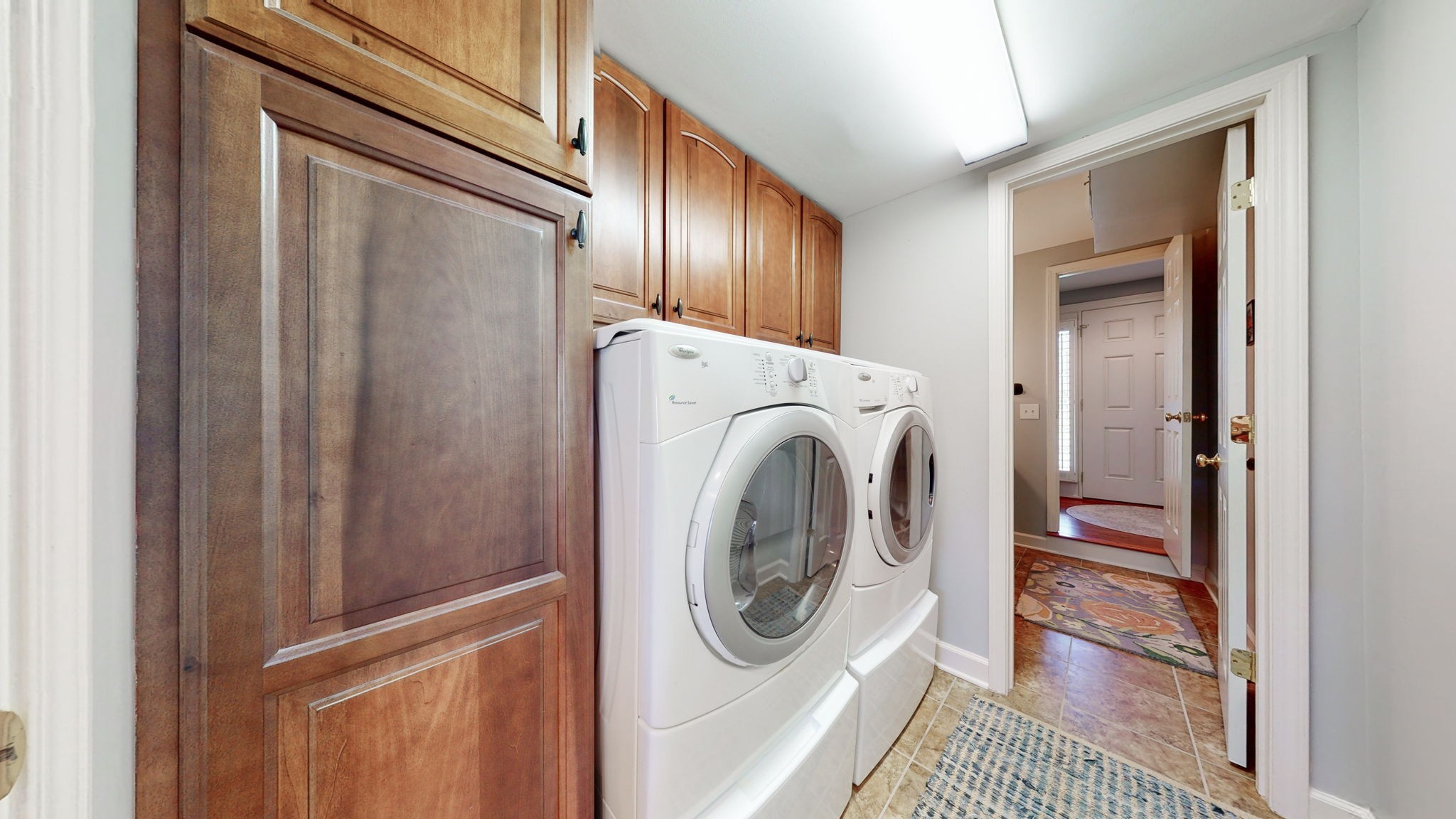 8207 Sawyer Brown Road Nashville TN 37221
