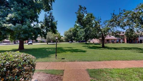 8207 Sawyer Brown Road Nashville TN 37221