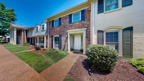 8207 Sawyer Brown Road Nashville TN 37221