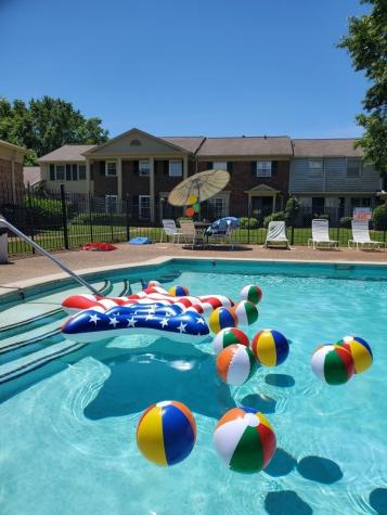 8207 Sawyer Brown Road Nashville TN 37221