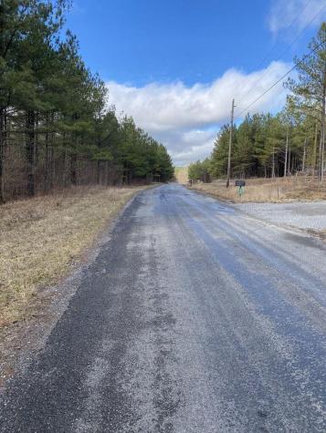 5 Thomas Springs Road Crossville TN 38572