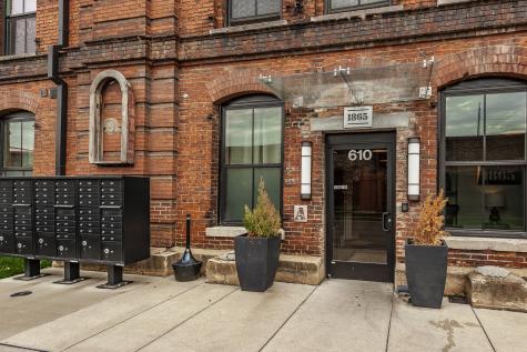 610 21st Ave, N Nashville TN 37203