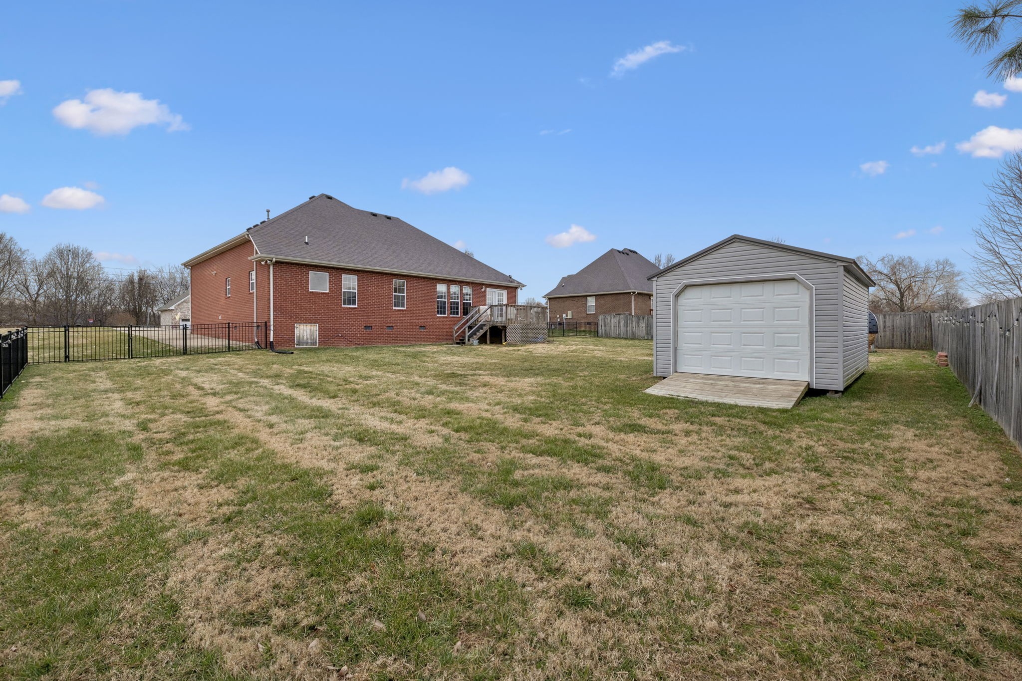 2017 Hollowfield Lane Greenbrier TN 37073