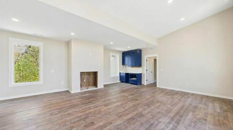 1024 Paradise Drive Murray KY 42071