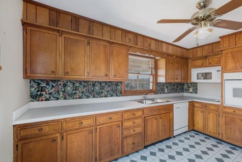 373 Green Harbor Road Old Hickory TN 37138
