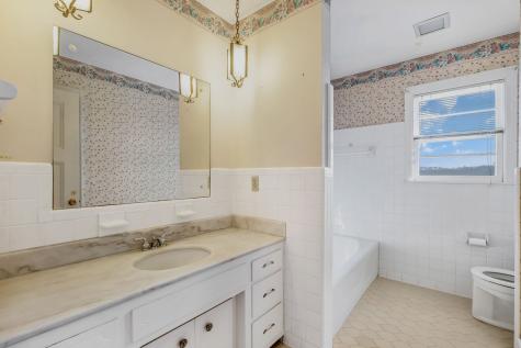373 Green Harbor Road Old Hickory TN 37138