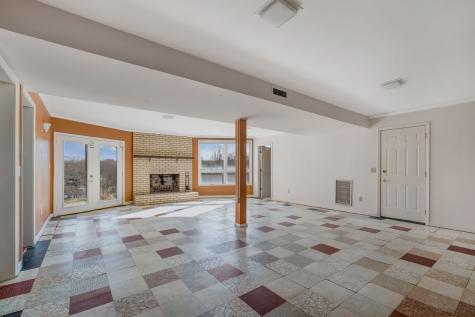 373 Green Harbor Road Old Hickory TN 37138