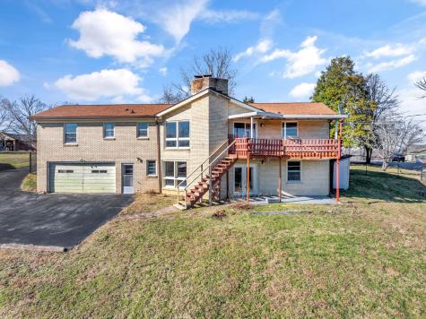 373 Green Harbor Road Old Hickory TN 37138
