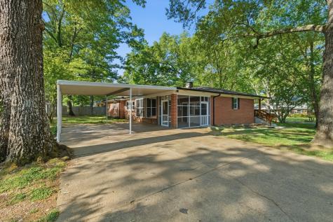 201 Fleming Street Tullahoma TN 37388