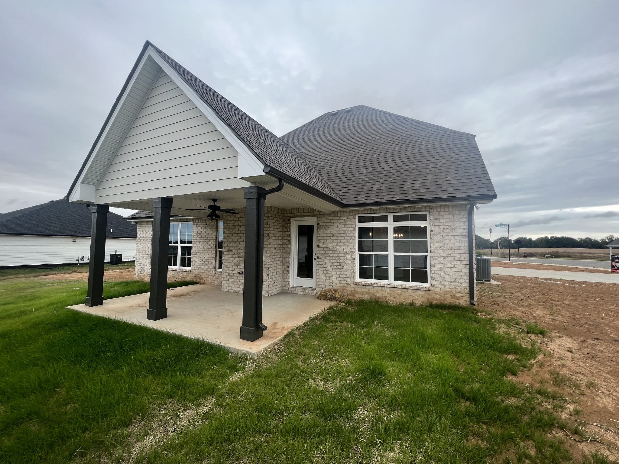 378 Frontier Drive Clarksville TN 37043