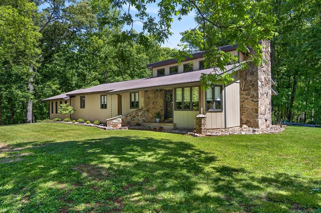 143 Griffintown Road Sparta TN 38583