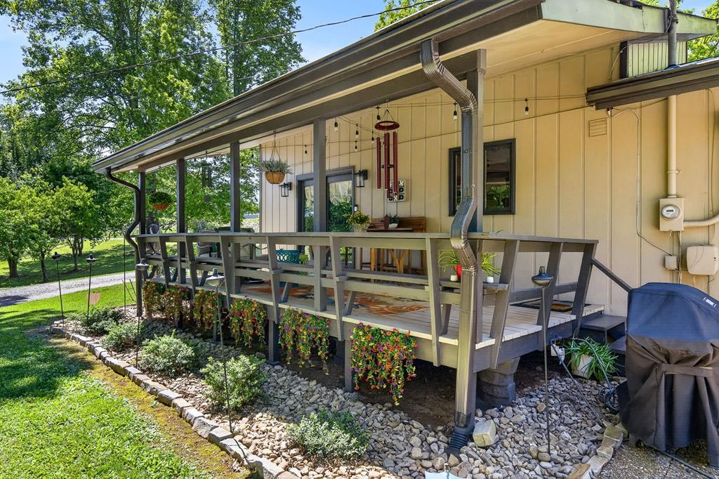 143 Griffintown Road Sparta TN 38583