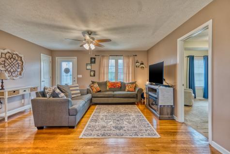 6009 Legacy Drive Springfield TN 37172