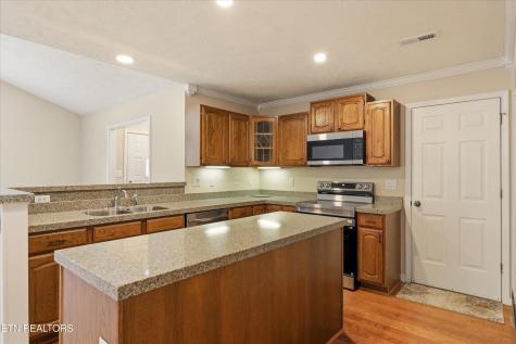 2008 Cochran Place Maryville TN 37803