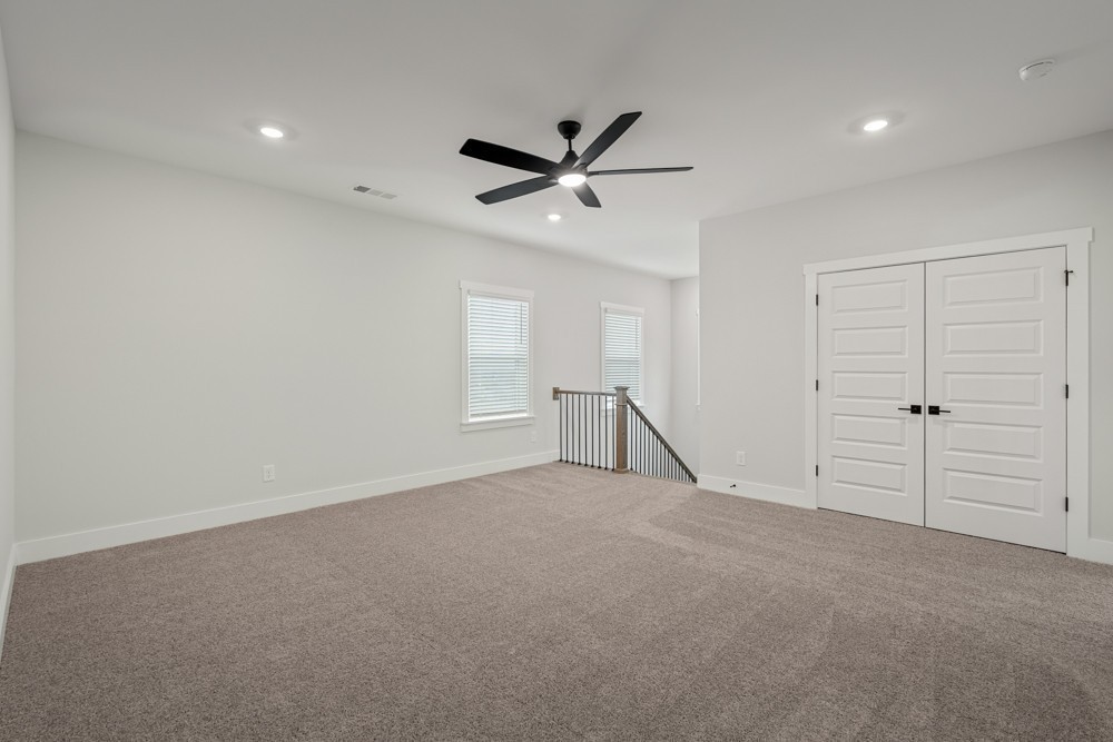 812 Hillock Trace Lebanon TN 37087