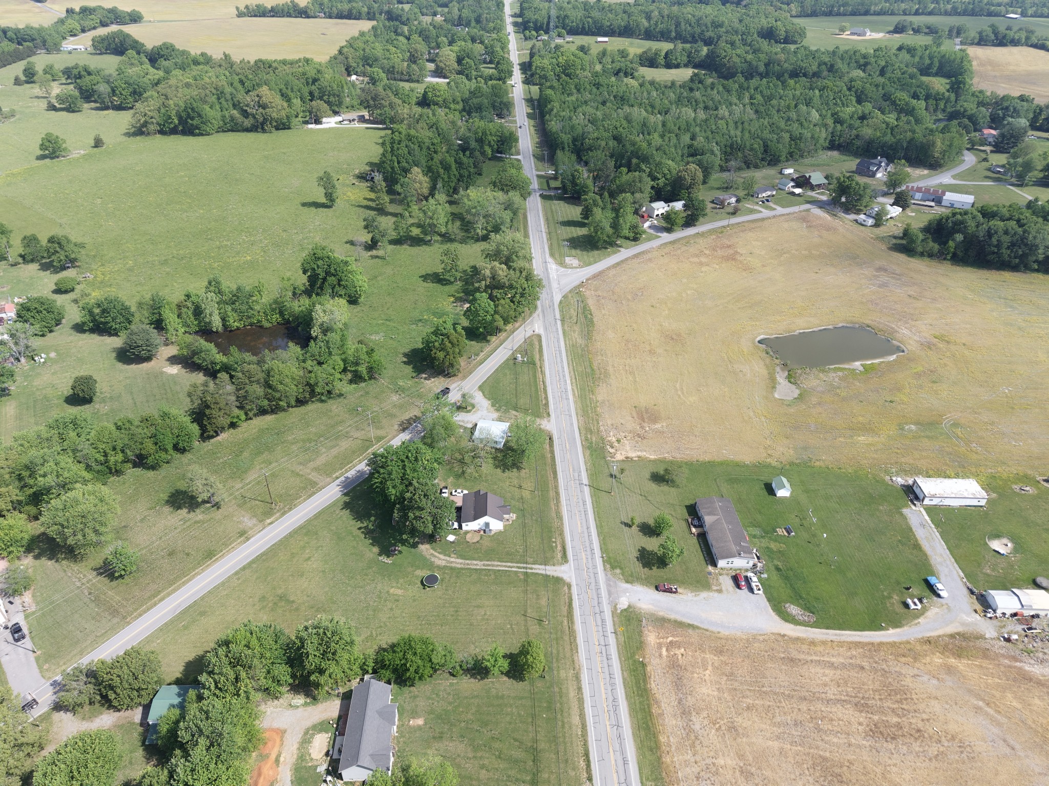 5594 Jim Cummings Highway Woodbury TN 37190