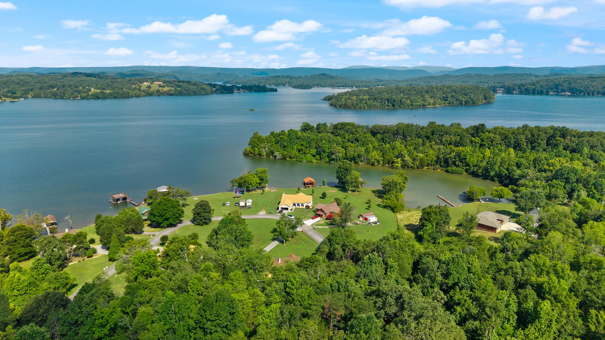 171 Cherokee Circle Ten Mile TN 37880