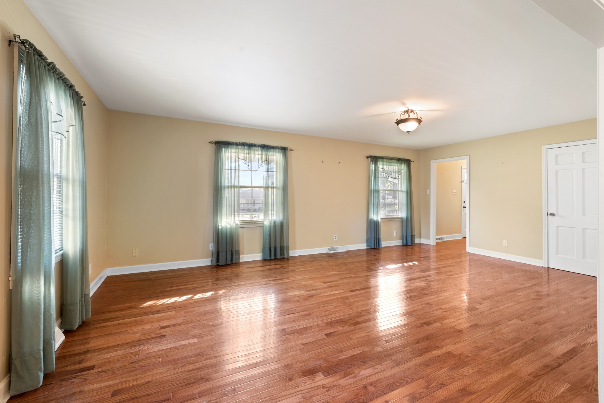 221 Jackson Heights Road Columbia TN 38401