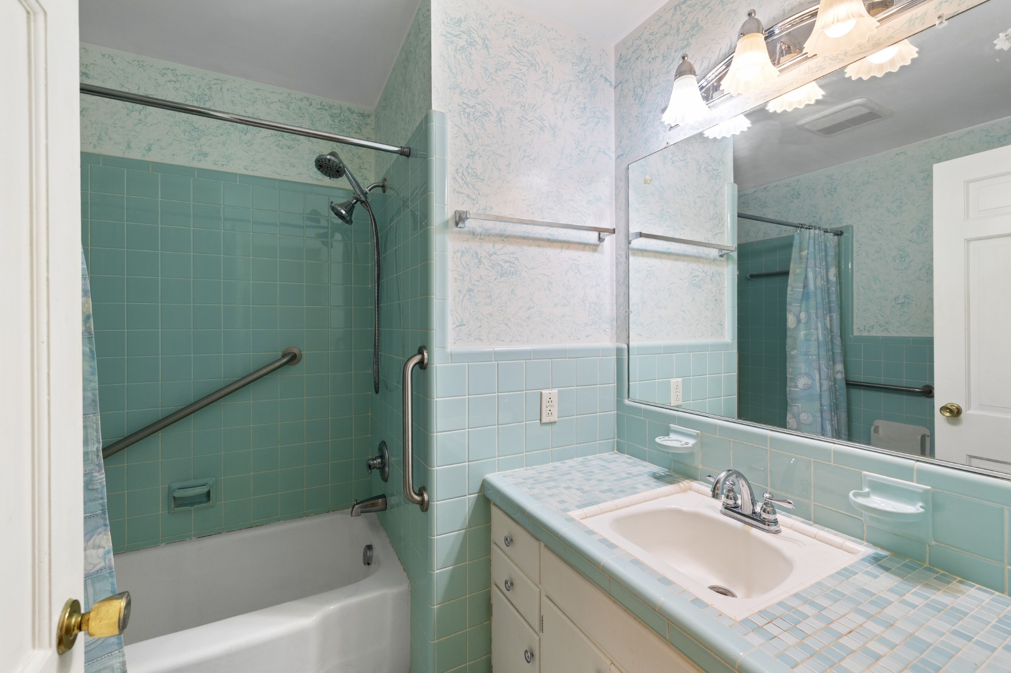221 Jackson Heights Road Columbia TN 38401