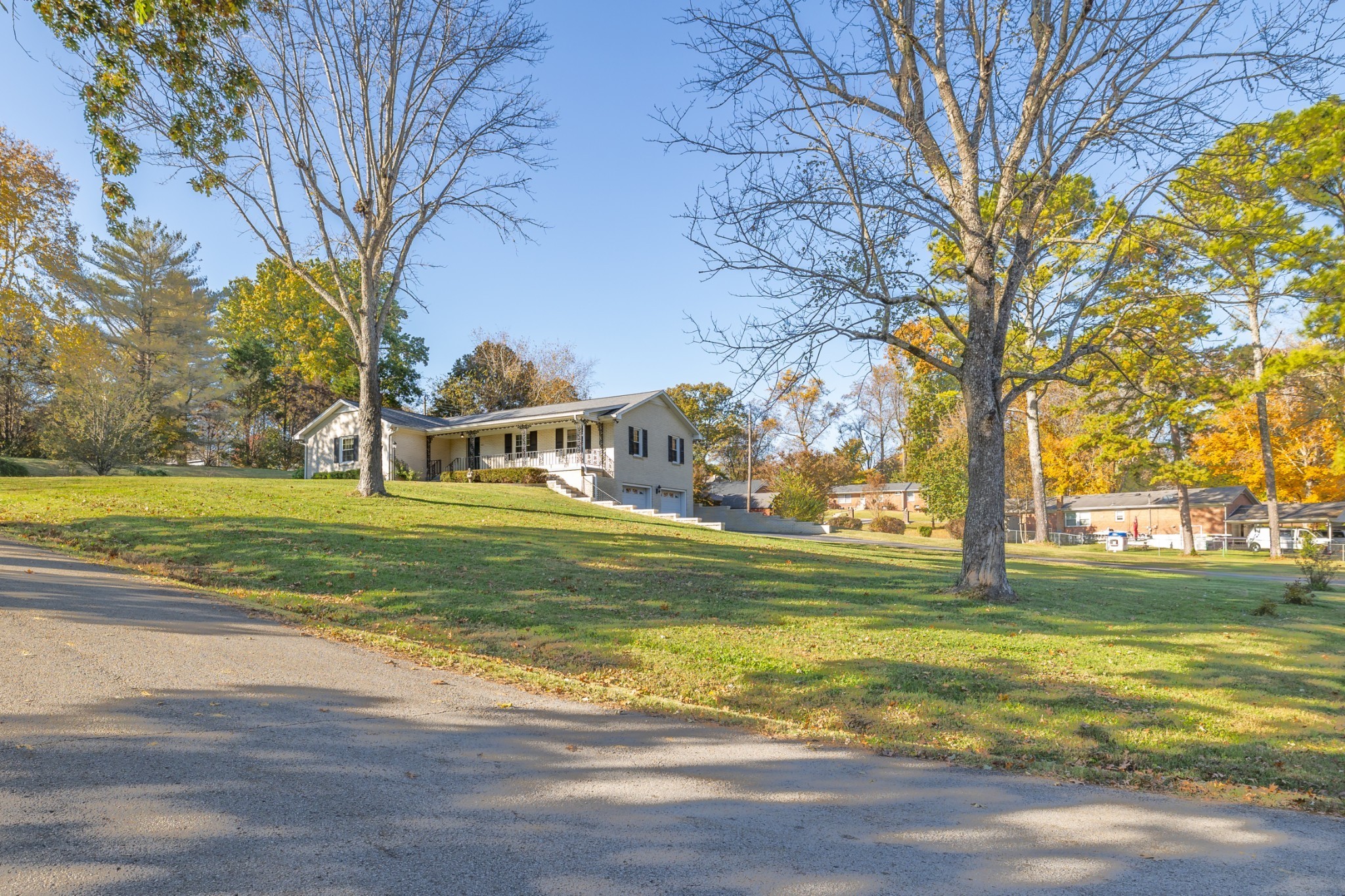 221 Jackson Heights Road Columbia TN 38401