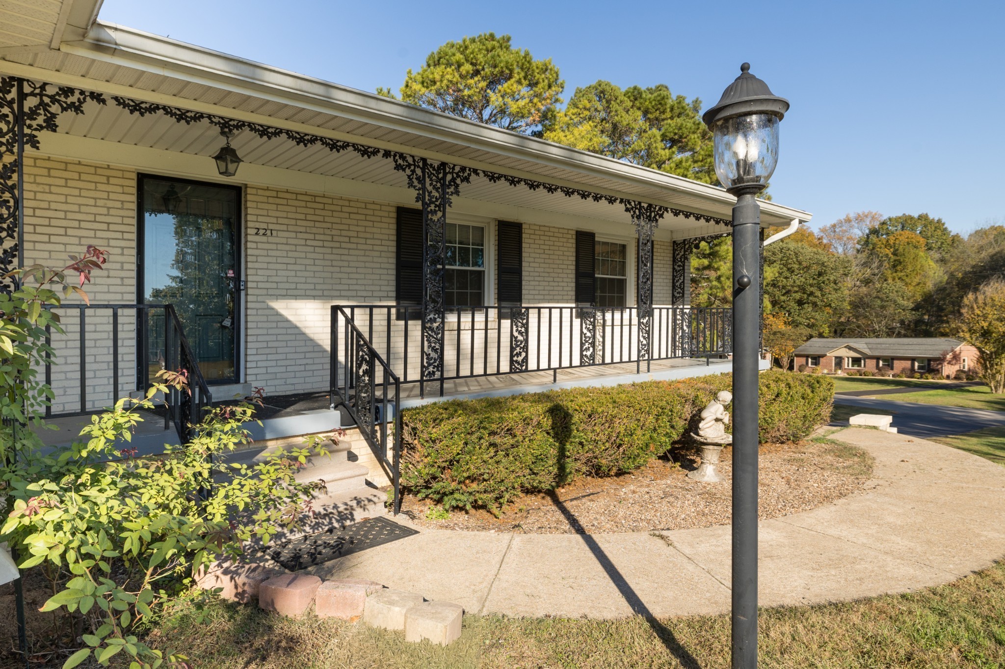 221 Jackson Heights Road Columbia TN 38401