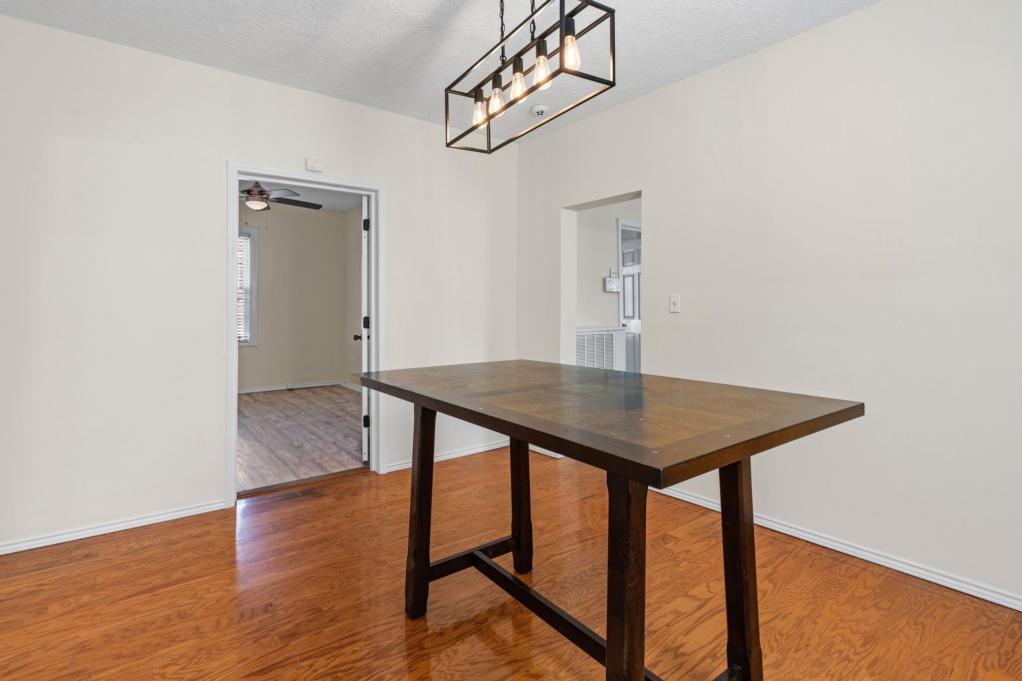 2233 Grandview Avenue Nashville TN 37211