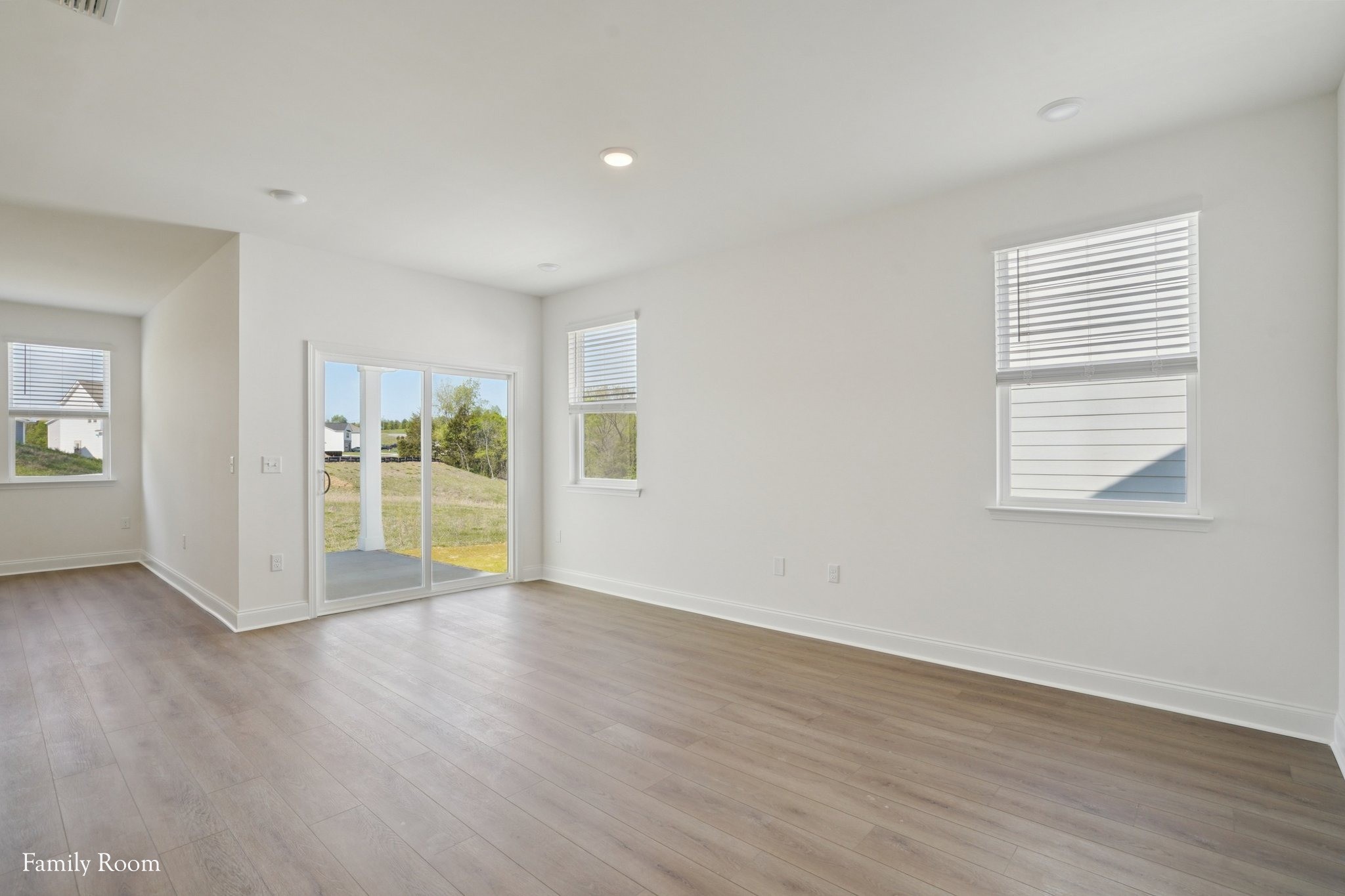 1084 Large Poppy Drive La Vergne TN 37086
