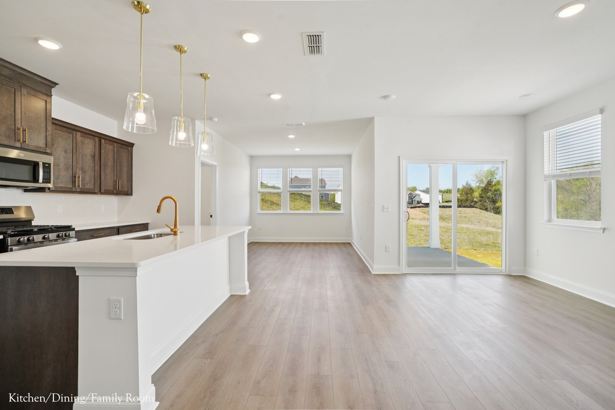 1084 Large Poppy Drive La Vergne TN 37086