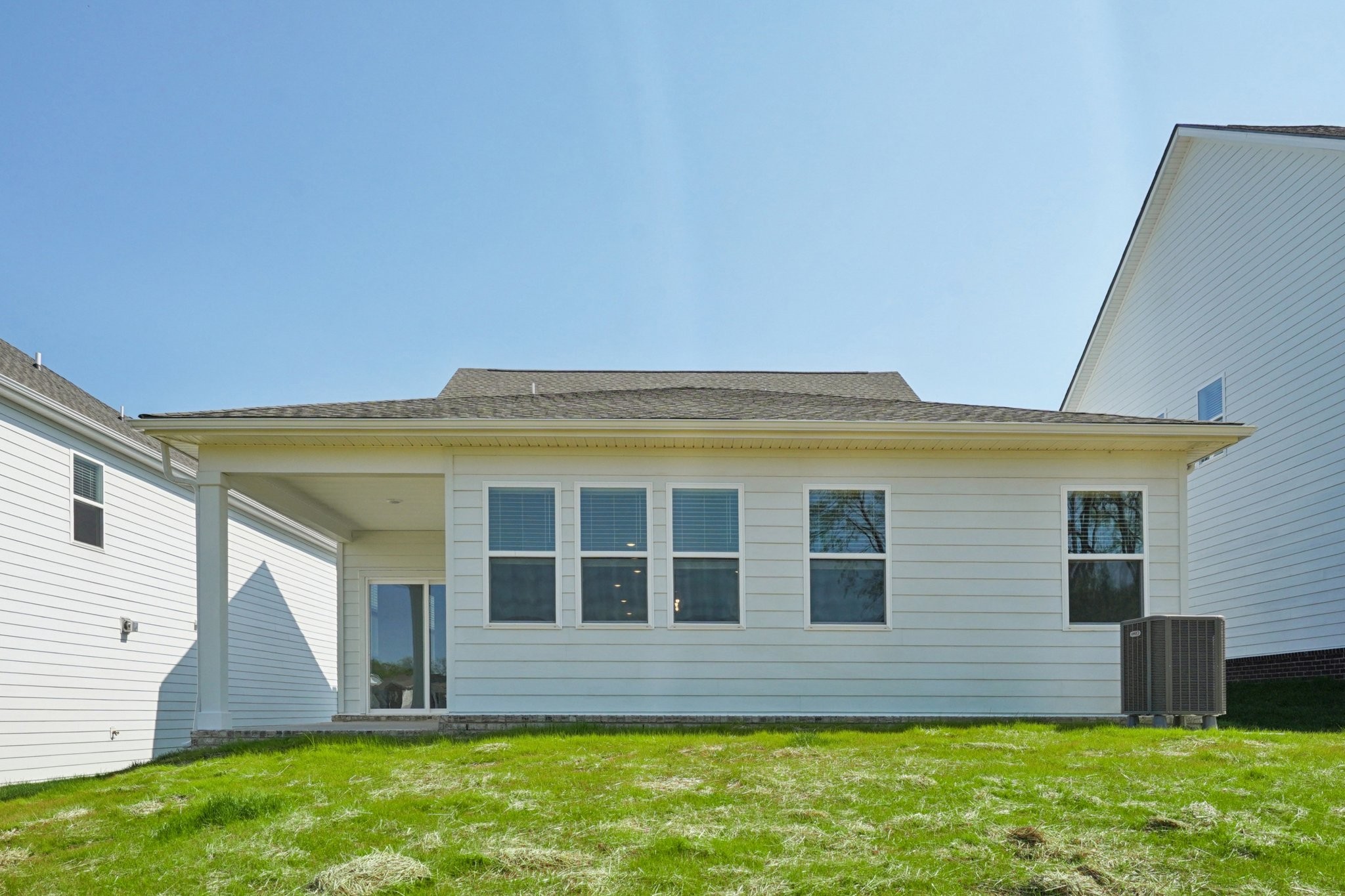 1084 Large Poppy Drive La Vergne TN 37086