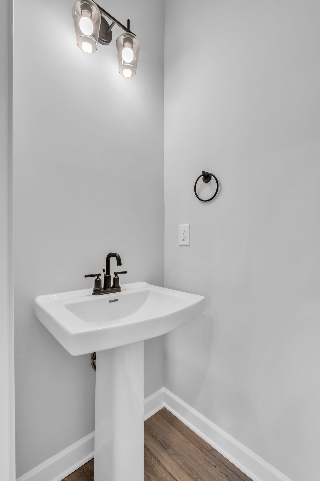 618 Granbury Pvt Drive Hendersonville TN 37075