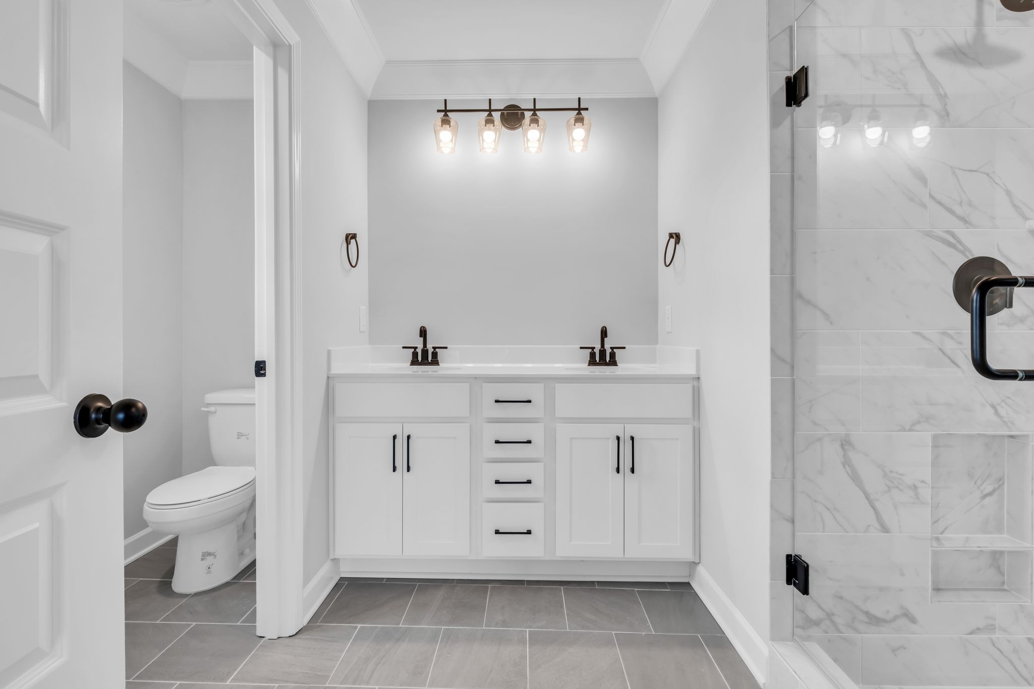 618 Granbury Pvt Drive Hendersonville TN 37075