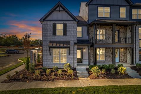618 Granbury Pvt Drive Hendersonville TN 37075