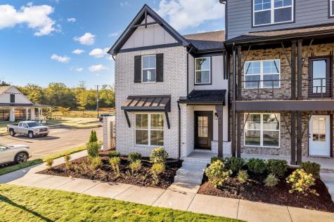 618 Granbury Pvt Drive Hendersonville TN 37075