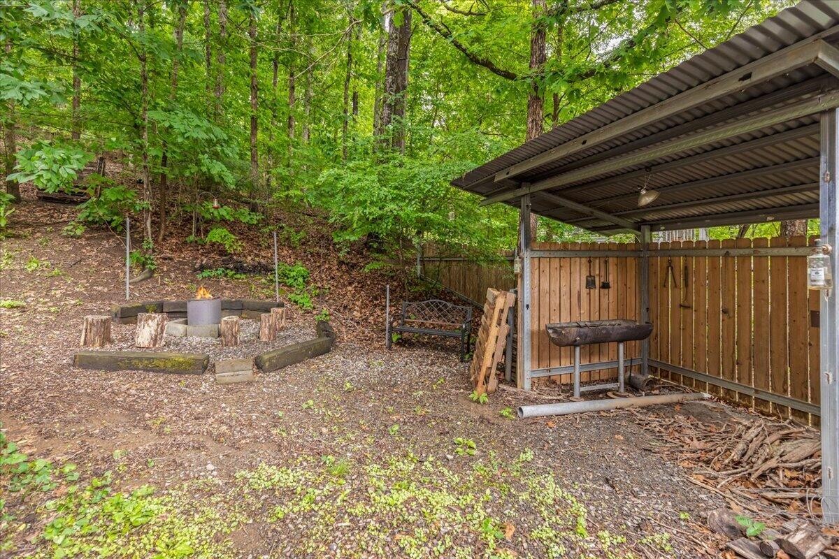 400 Mapleton Drive, NW Cleveland TN 37312
