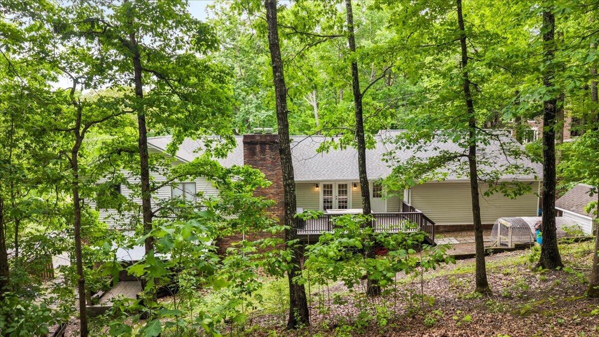 400 Mapleton Drive, NW Cleveland TN 37312