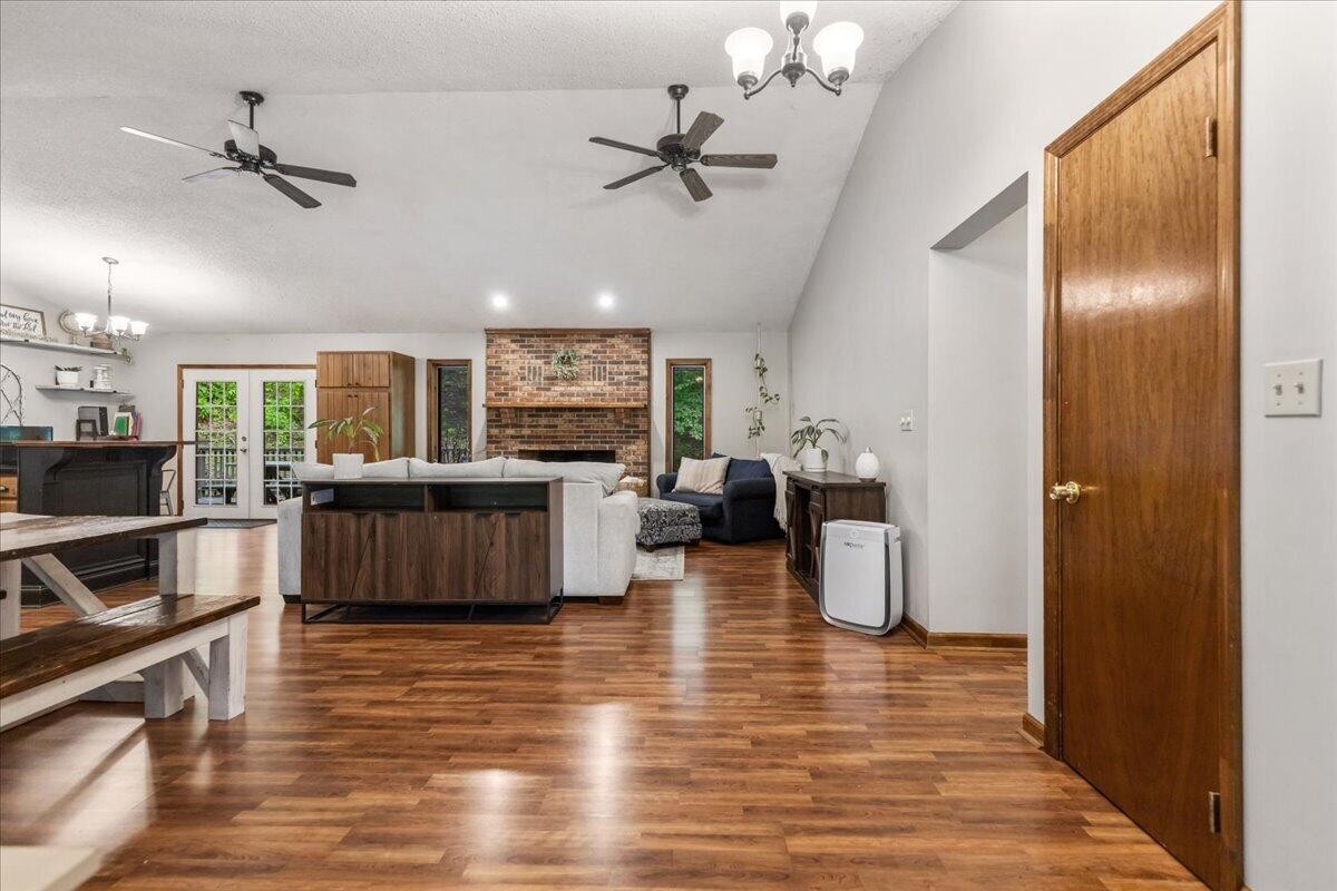 400 Mapleton Drive, NW Cleveland TN 37312